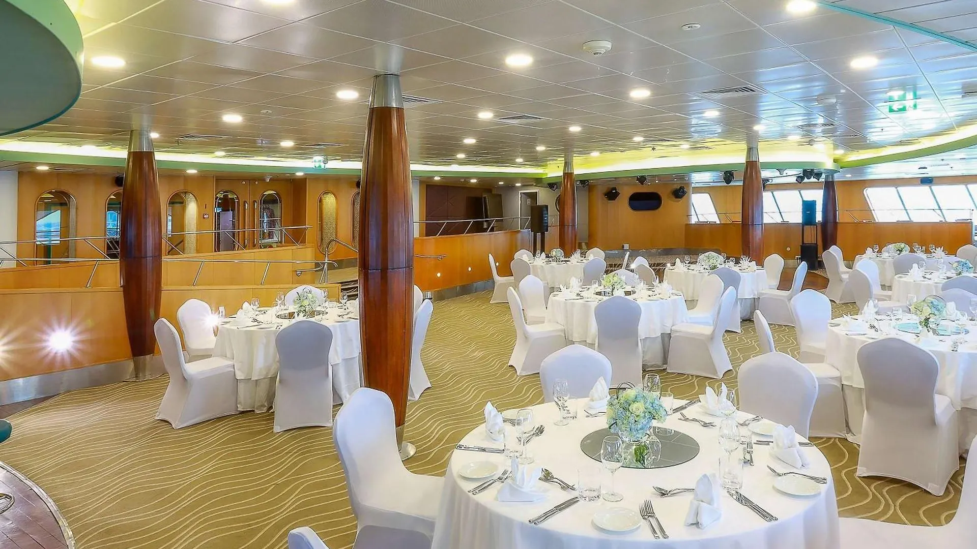 Queen Elizabeth 2 Hotel Dubai Verenigde Arabische Emiraten