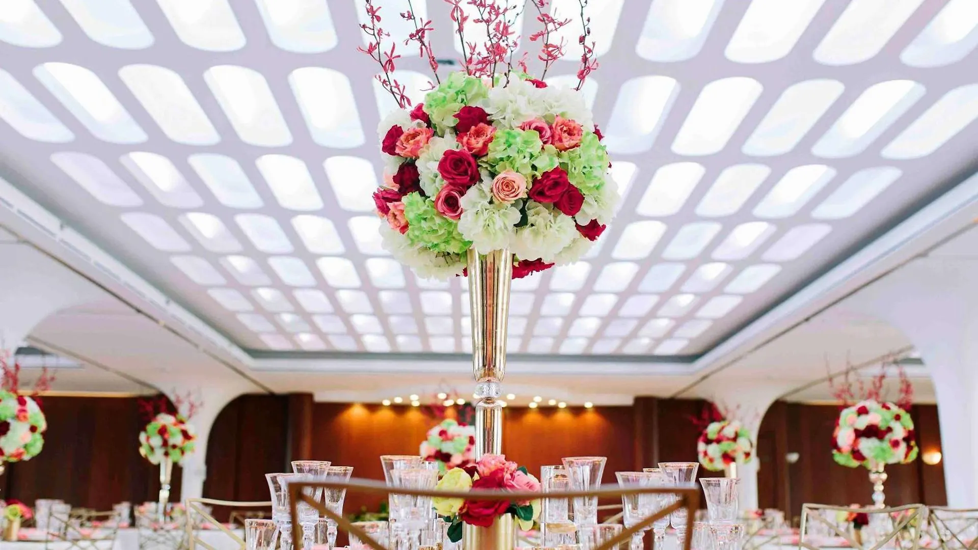 Queen Elizabeth 2 Hotel Dubai