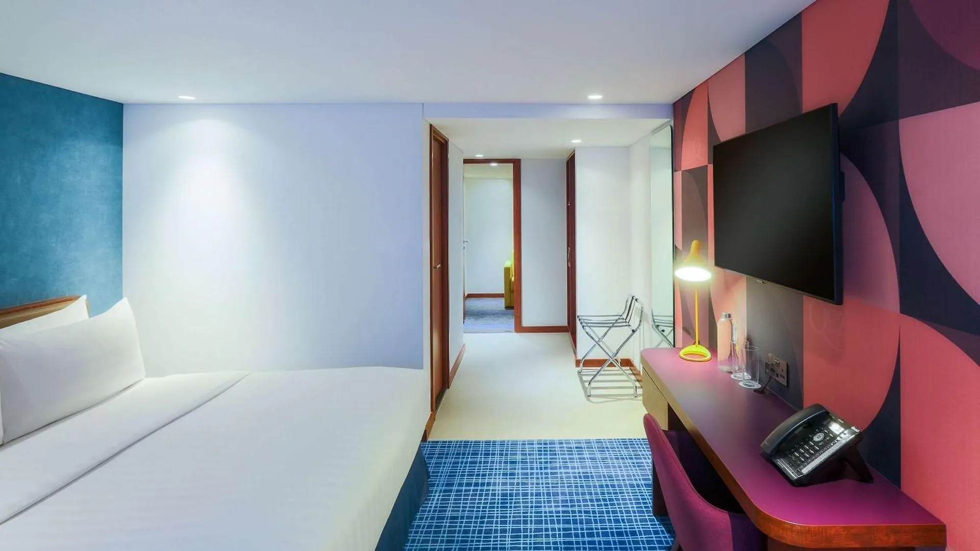 Queen Elizabeth 2 Hotel Dubai